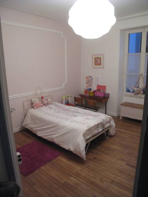 Chambre lit 1 place 1er etage