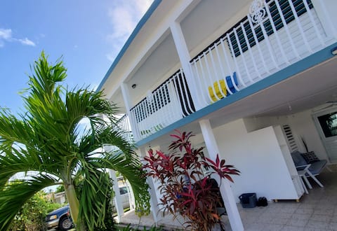 Top performing Airbnb: Magnolia Guest House-Top Floor Home in Esperanza in Esperanza