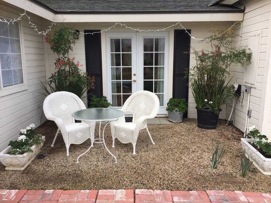 Private Entrance