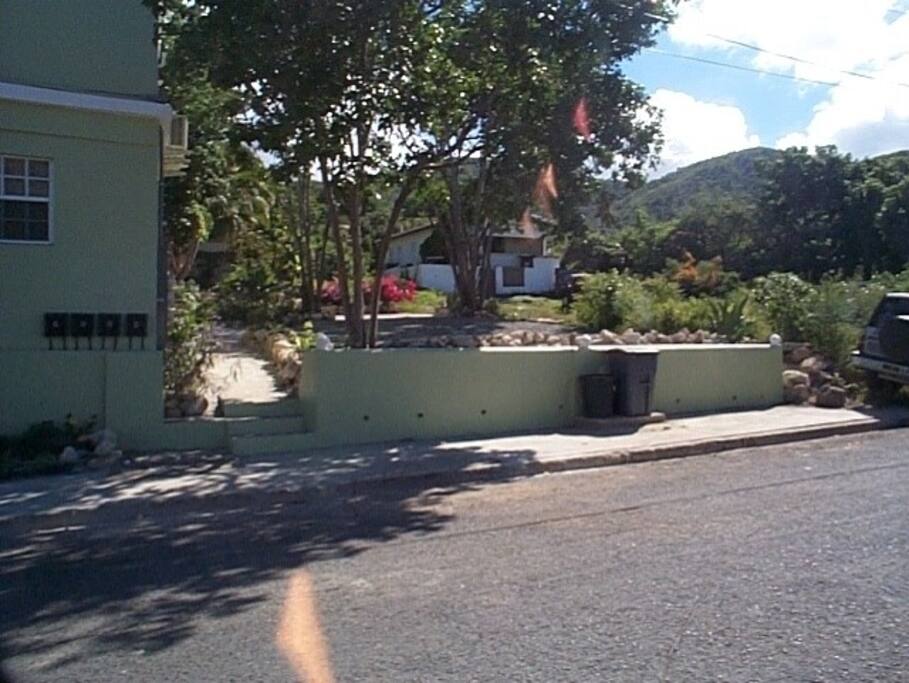 Rear Walkway Parking