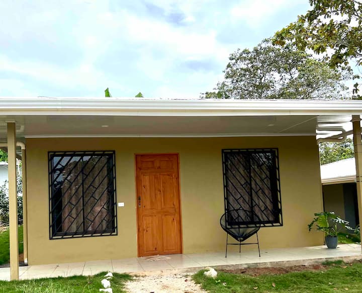 Casa Tere 10 min to the beach of Santa Teresa Houses for Rent in