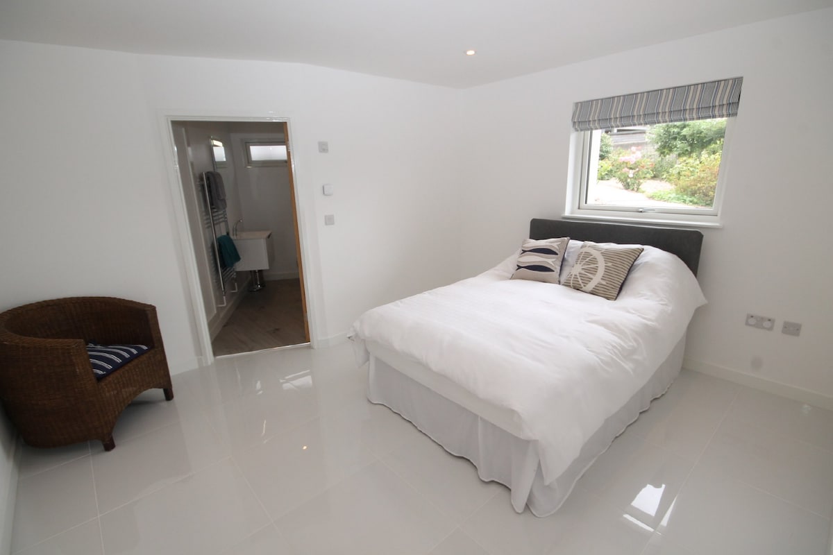 самостоятелна главна спалня