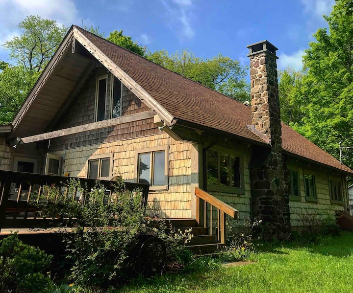 The Lodge on Houck Mountain Houses for Rent in Walton, New York