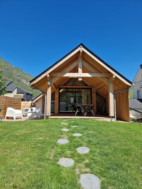 The Montagnard Repaire