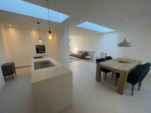 Successful Airbnb property: Renovated terraced house by the beach in Wijk 03 Kamperland
