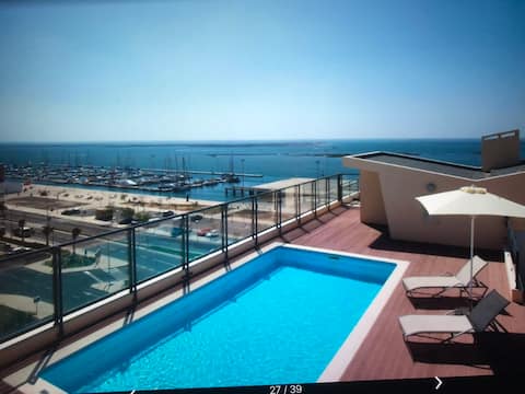 Luxury Sea View Apartment  with Pool