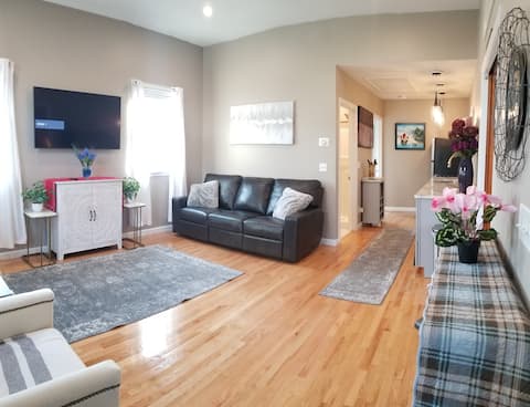 Popular Airbnb listing: Waterfront Home With Attached In- Law Suite in South Shore