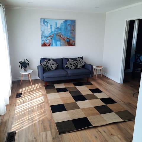 Whole Place!
Complete Privacy