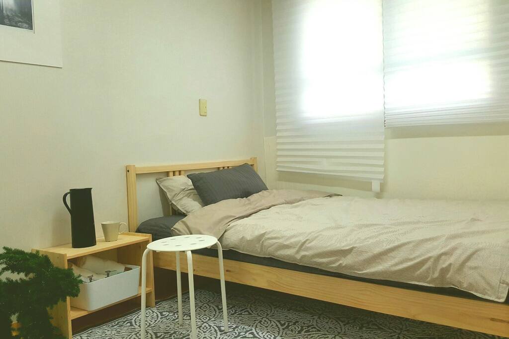 Cozy bed room