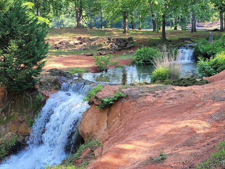 Lake Bowen Vacation Rentals & Homes South Carolina, United States