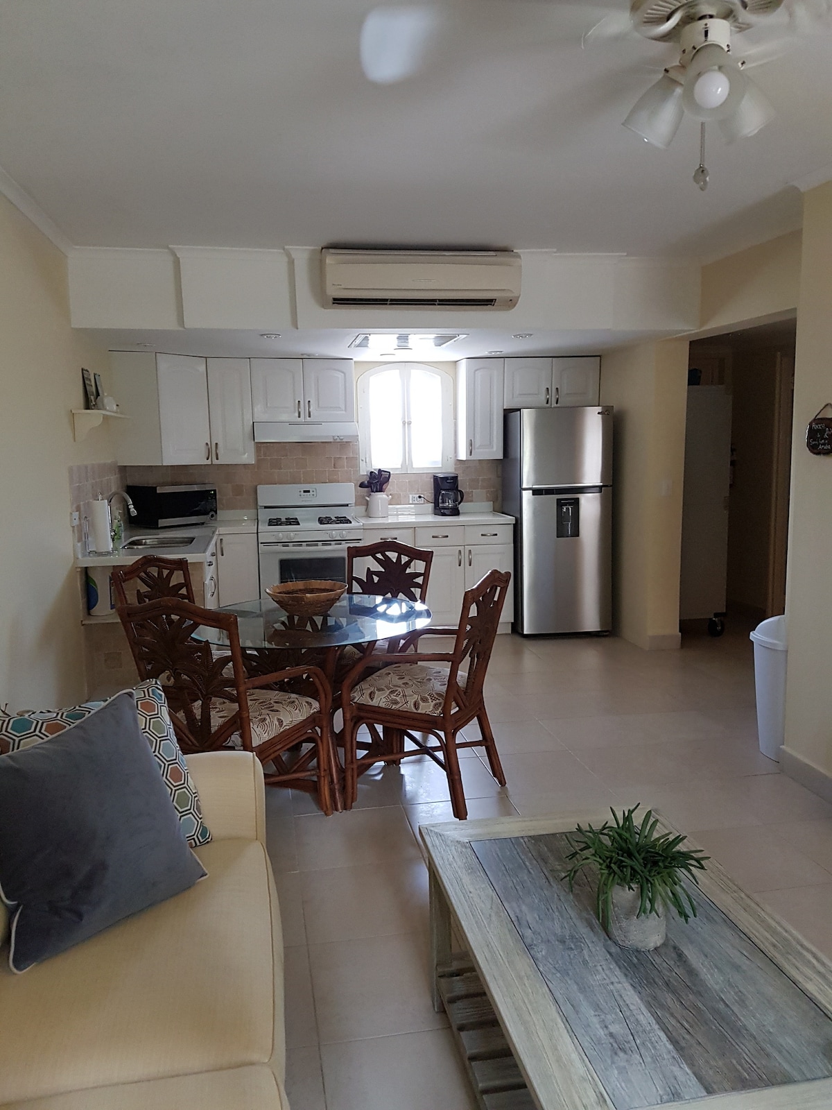 Island Retreat — property photo 5