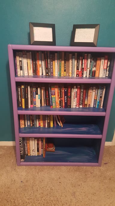 Books available to read during stay.