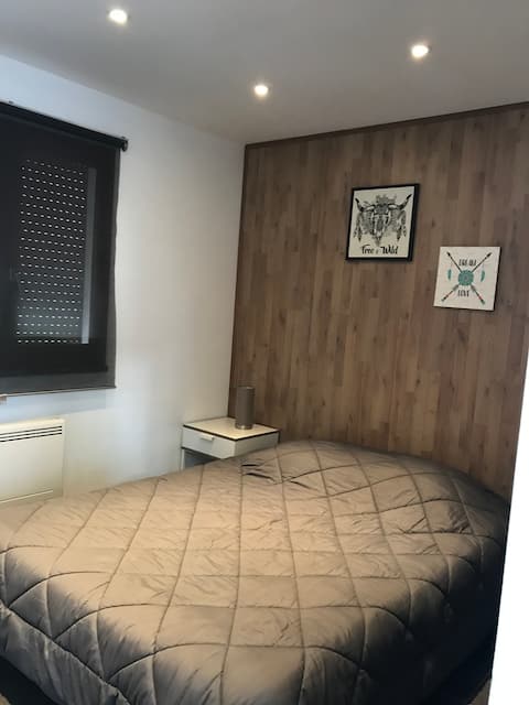 Quiet room of the maquis