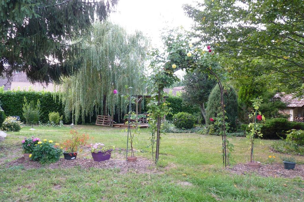 Vue d'ensemble sur jardin d'agrément