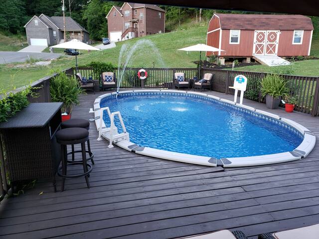 Home Away from Home (w/Theater Room, Pool & Spa) gallery image 5