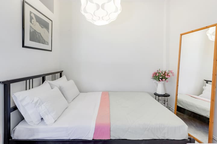 Savor an Idyllic, Secluded Poolside Escape gallery image 4