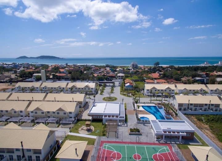 Home Resort Home Vacation homes for Rent in Florianópolis, Santa