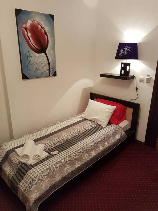 Single Bed in Triple Room