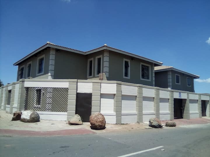 Soweto Holiday Rentals & Homes Gauteng, South Africa Airbnb