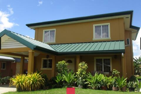 Beautiful 3-bedroom 3-bathroom home Arima