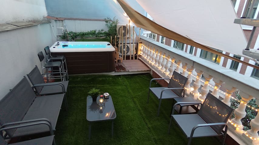 Heart of Madrid: Entire Building Just For You