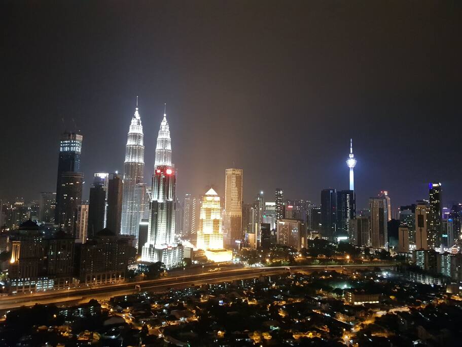 spectacular night view, 37th floor