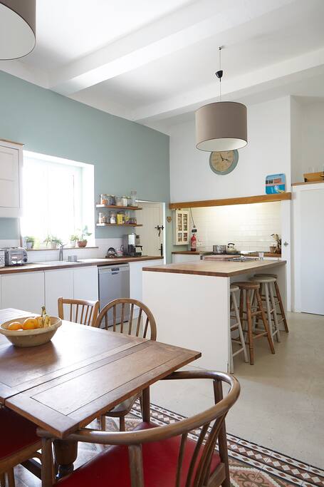 Fully equipped kitchen and seating area