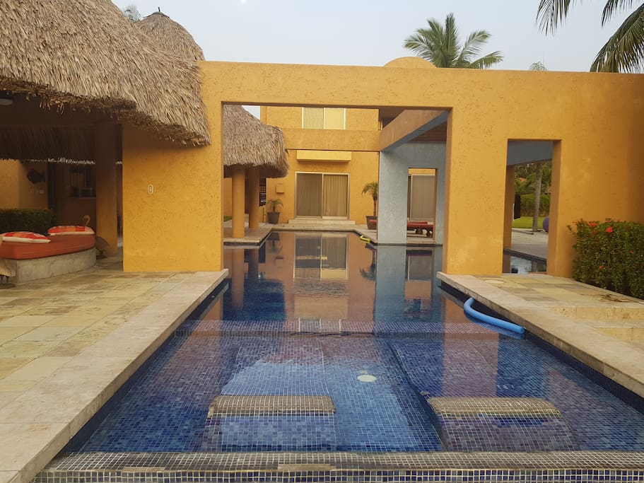 Piscina.