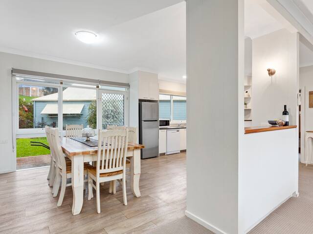 Sandy Bottoms gallery image 3