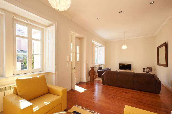 VILLA LUNA – CASCAIS/MONTE ESTORIL gallery image 5