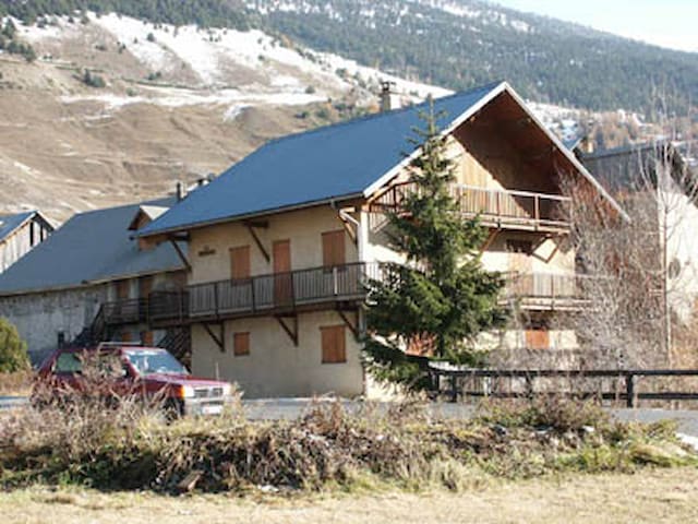 Apartment Ceillac mountain holidays 5 people