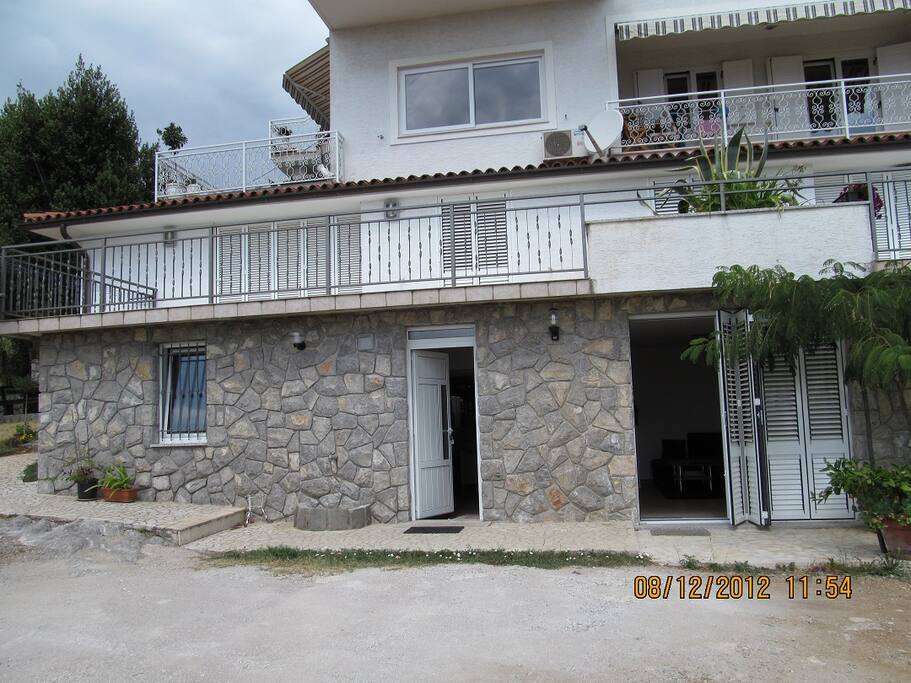 Apartment in ground flor