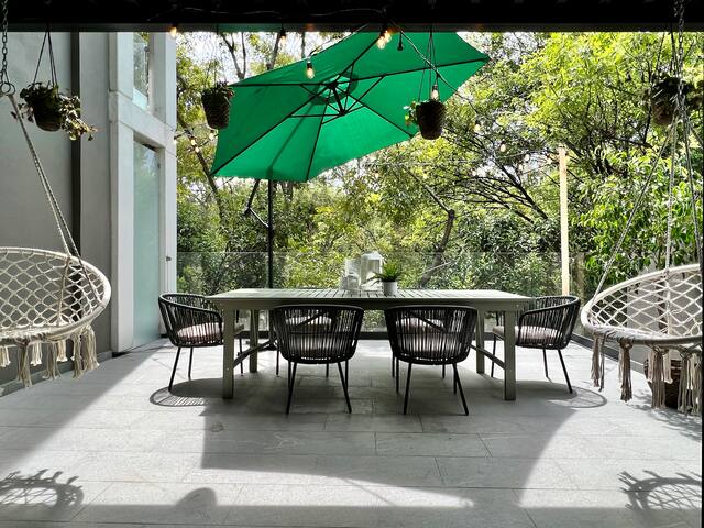 Modern 2BR Condesa w/ Private Balcony/Gym/Rooftop gallery image 3