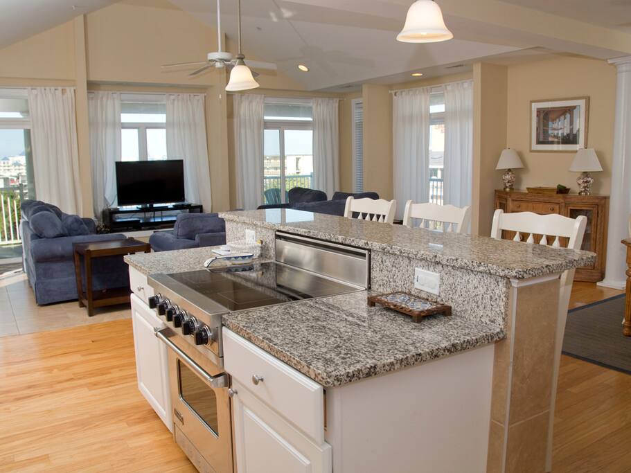 Key Largo, 403 - Kitchen Area