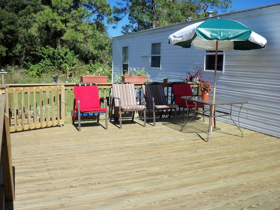 Huge deck