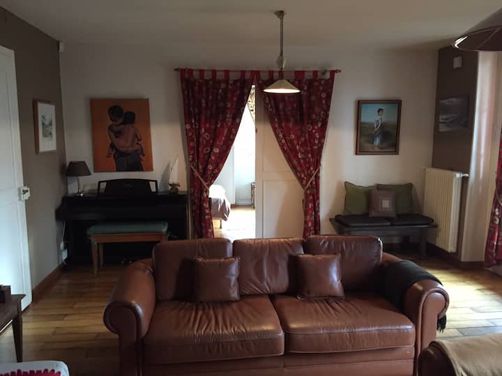 Appartement Très Bien Situé . Surface 105 M2 - Lausanne