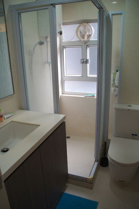 Clean bathroom with perfectly working shower
