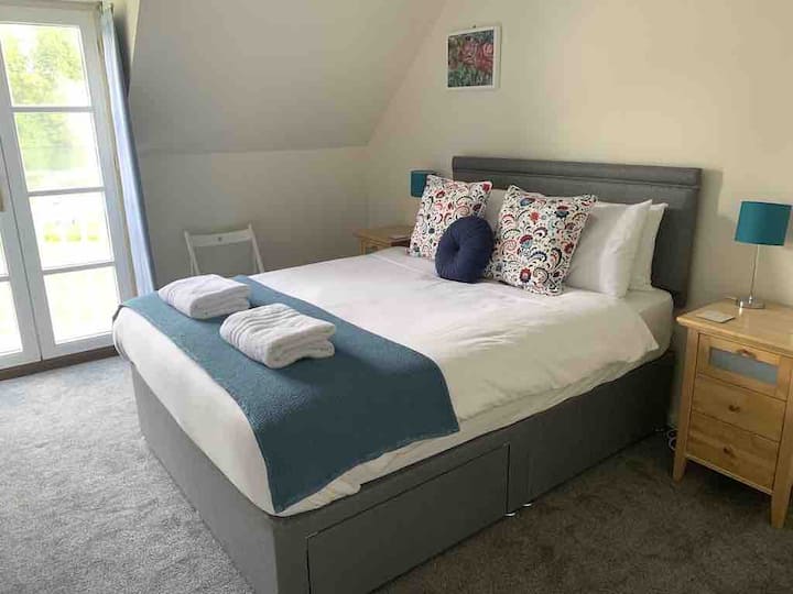 غرفة النوم 1