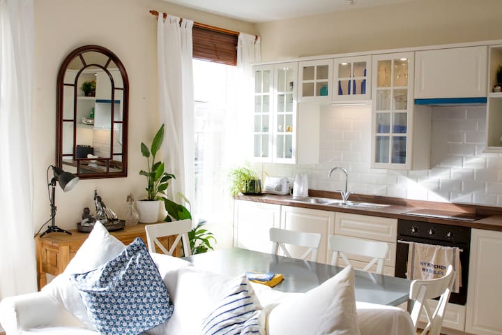Airbnb Lytham Vacation Rentals Places To Stay England