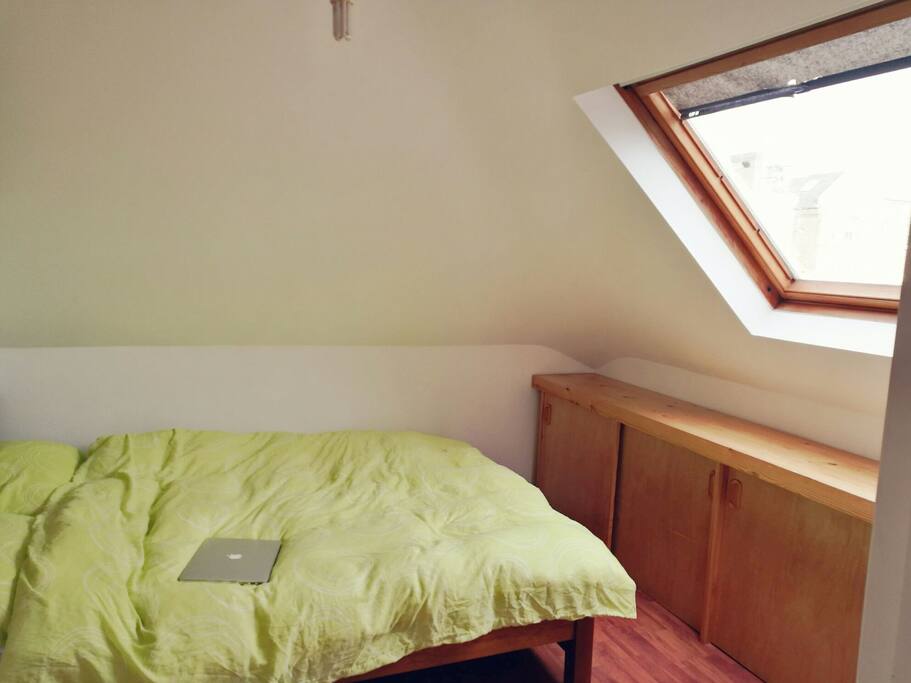 King bed