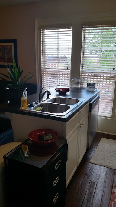 Kitchen bar