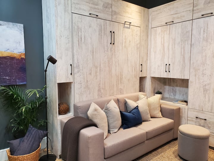 Luxury Private Studio/coach House For Rent. - Toronto