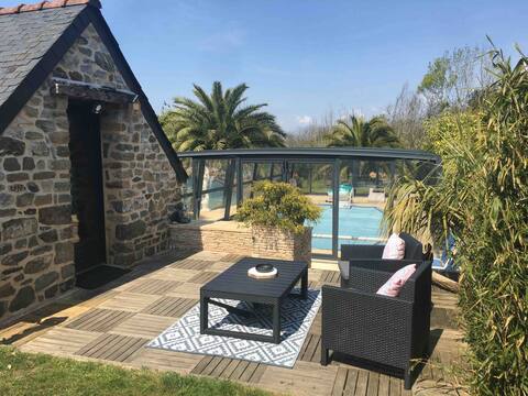 Private swimming pool heated all year round