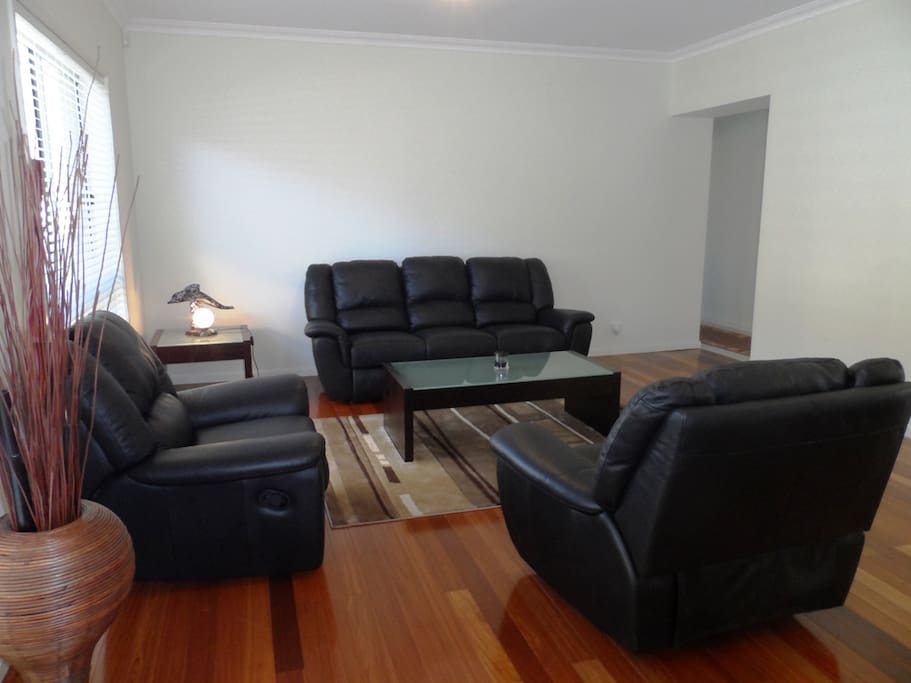 Lounge room 1