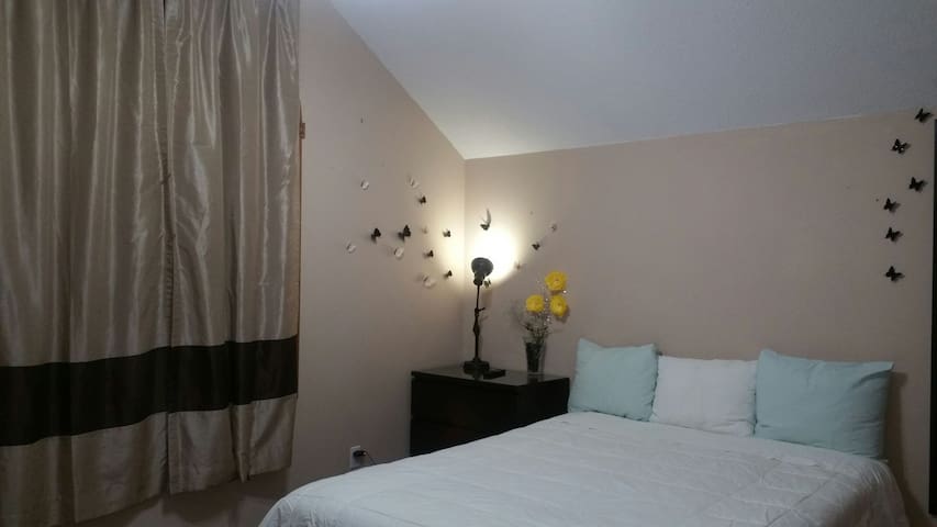Beautiful, safe and cozy bedroom