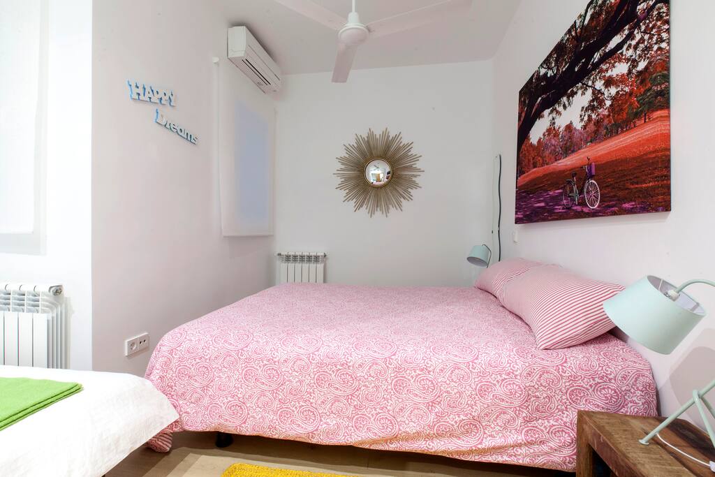Un dormitorio bonito y silencioso
