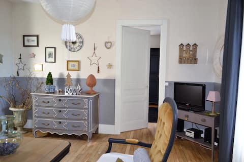 Entire and independent garden apartment