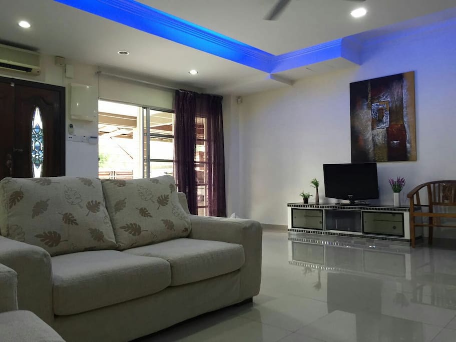 The other corner of the living hall