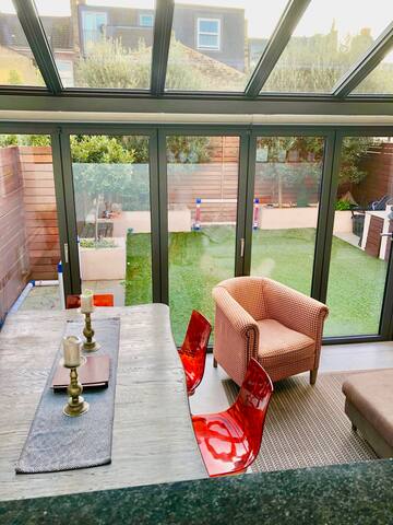 Lovely 4 bed house in Wandsworth gallery image 4