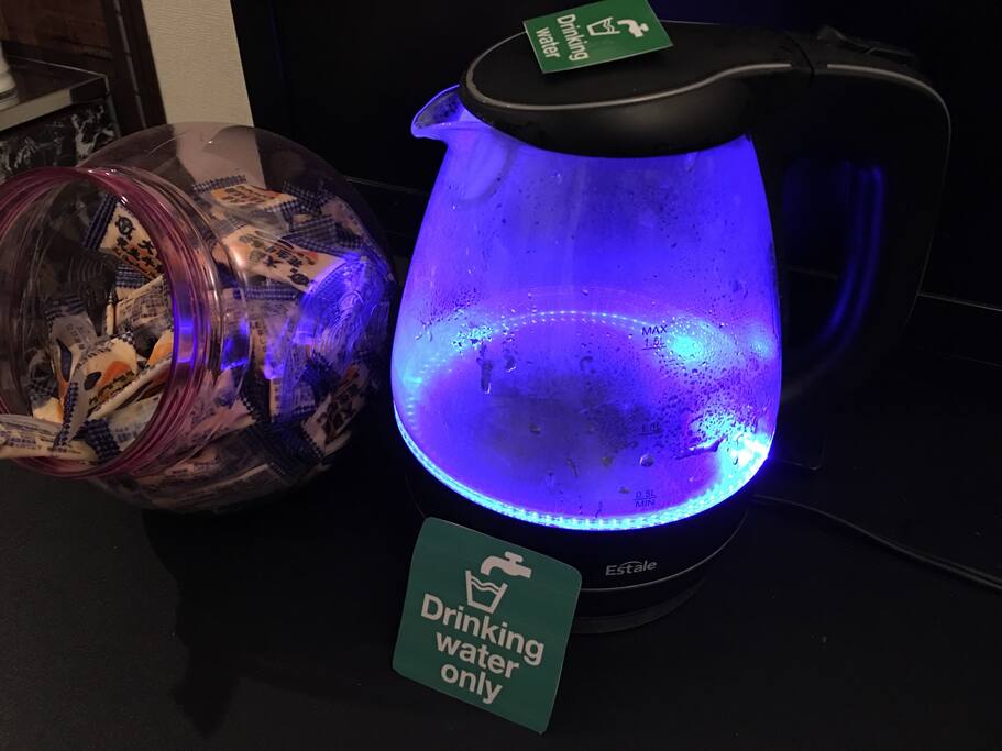 HOT POT in WATER ONLY